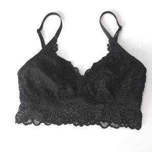 Pink Victoria’s Secret Bralette Black Lace Small